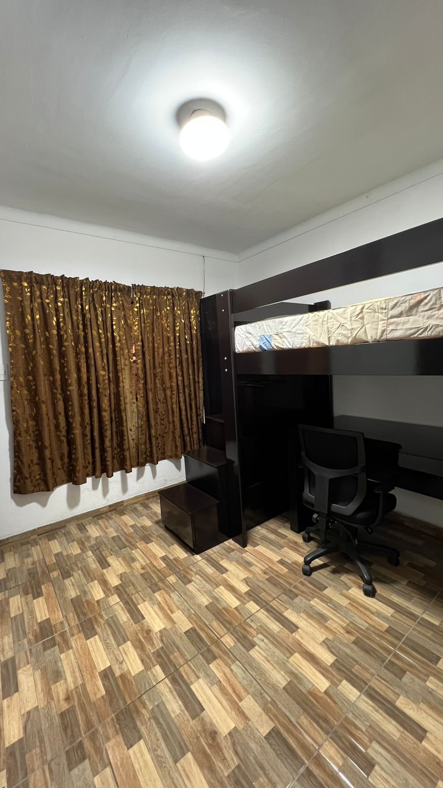 Cuarto — ángulo 3